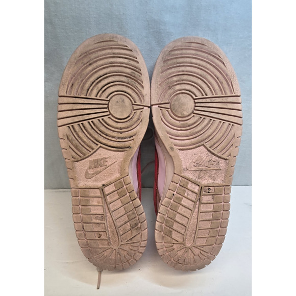 Nike Dunk Low GS "Triple Pink" Colorway Size 5.5Y/7W Authentic DH9765-600 - Picture 9 of 9